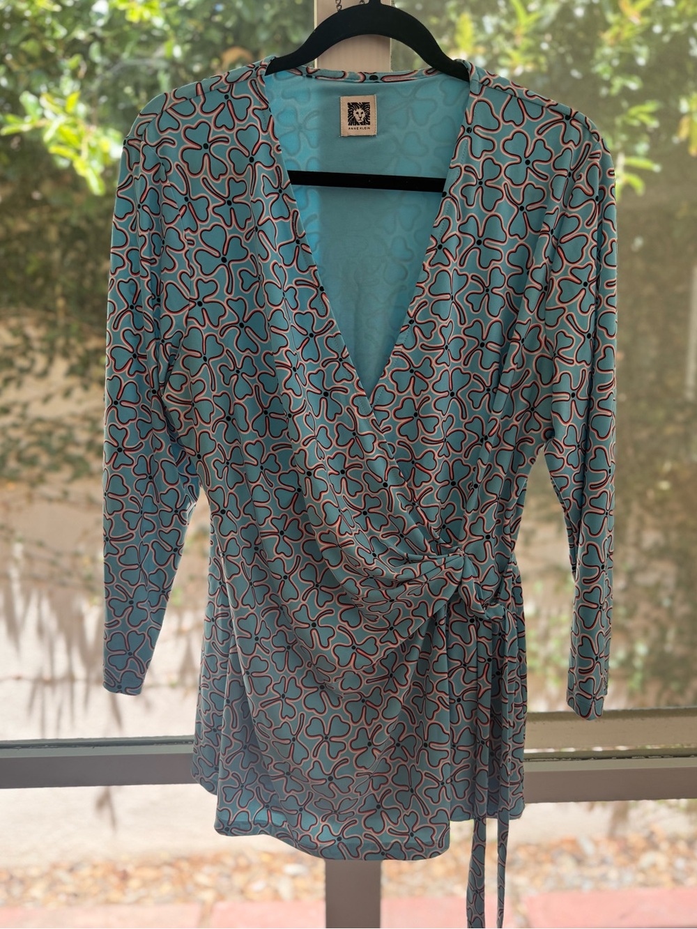 Anne Klein Retro Mod Clover Print True Wrap Top 3/4 Sleeve Blouse